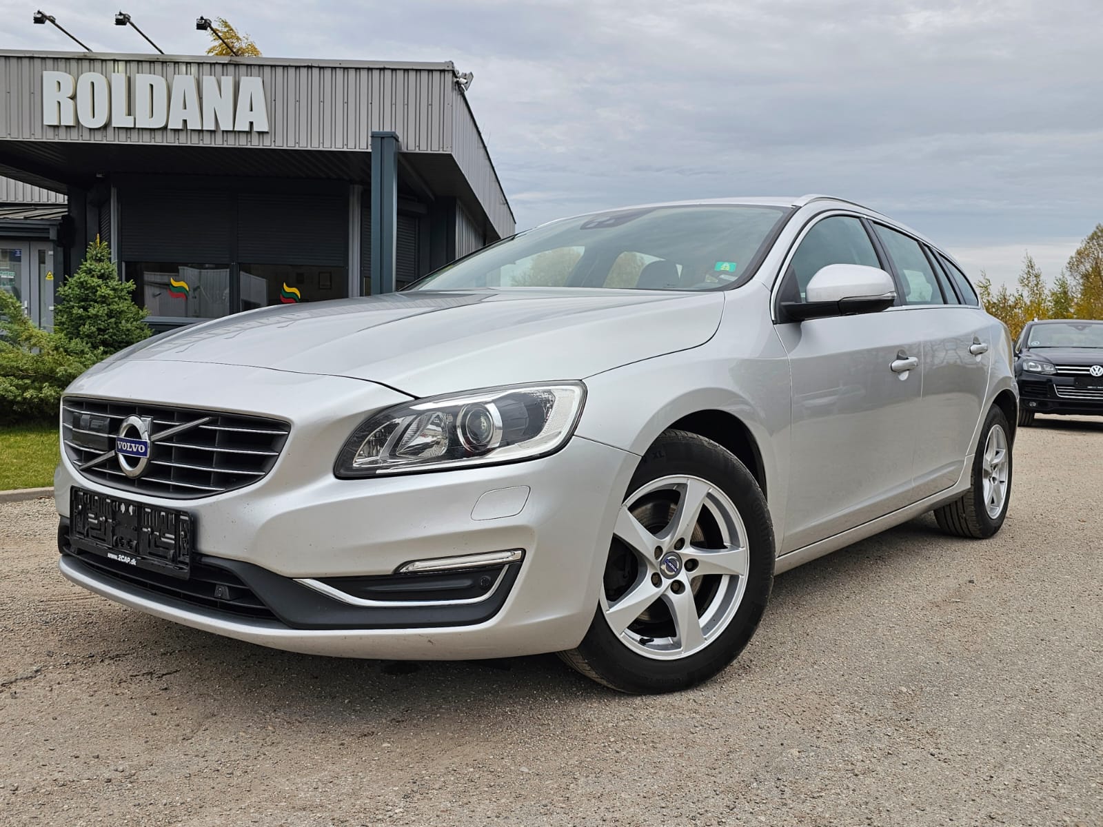 Volvo V60, 2.0 l., universalas, 2016-05/naudoti automobiliai/Roldana