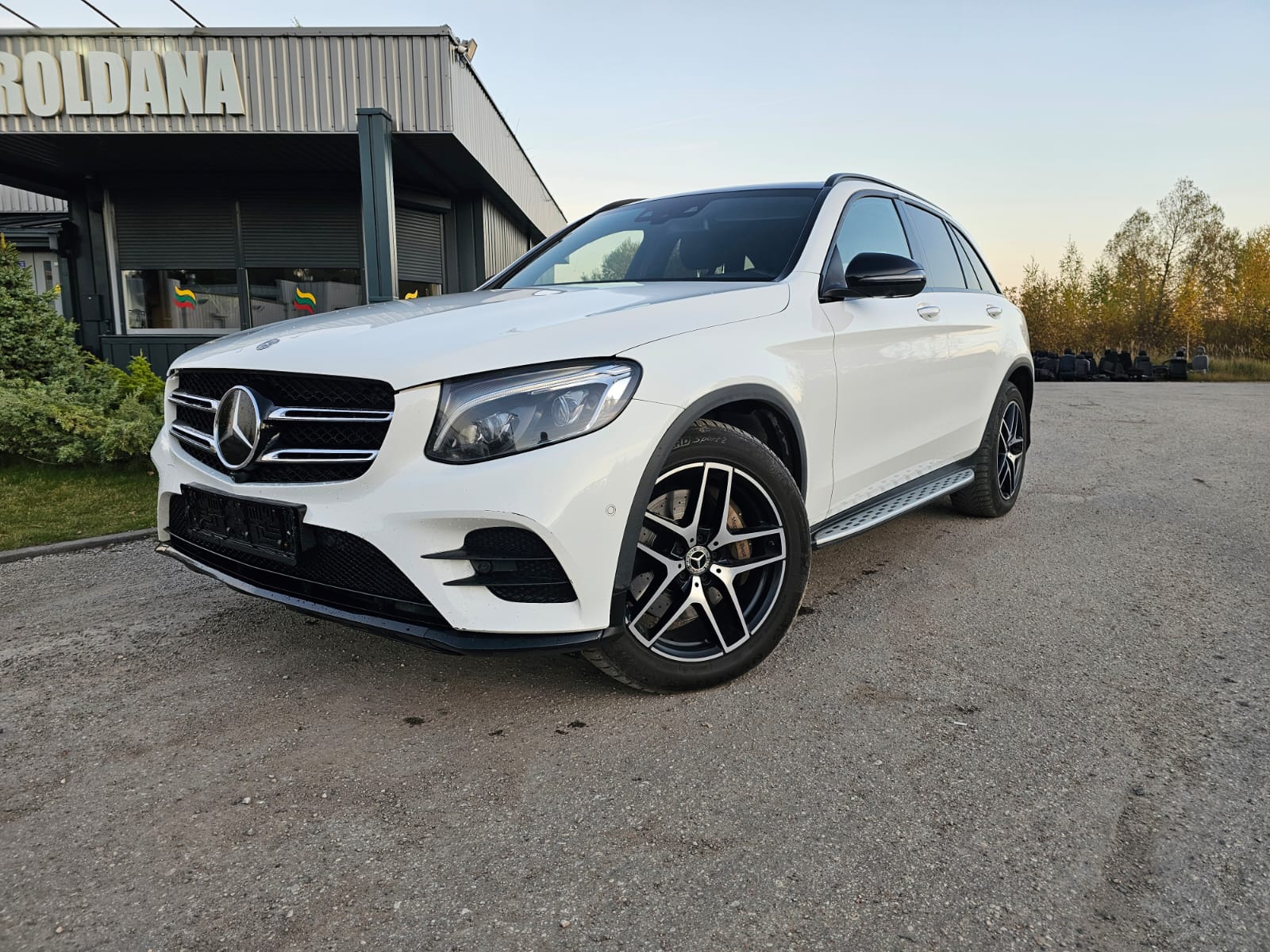 Mercedes-Benz GLC350, 3.0 l., visureigis / krosoveris, 2017-11/naudoti automobiliai/Roldana